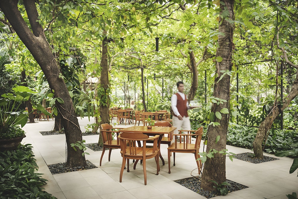 The Dharmawangsa Jakarta Hotel 41/63