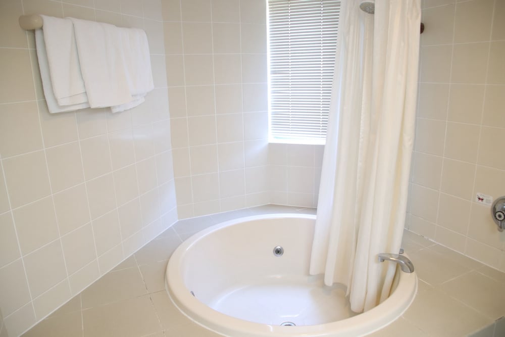 2 BEDROOMS, APARTMENT, OCEAN VIEW