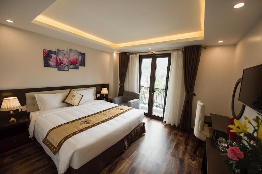 Sapa Wings Hotel 11/87