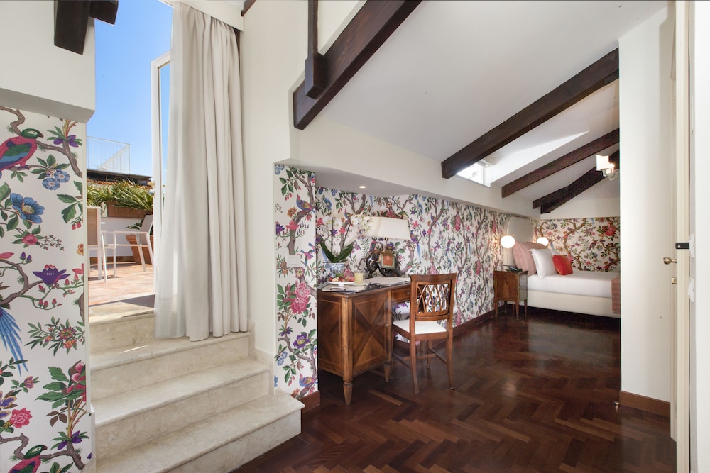 Relais Villa Savarese 2/78