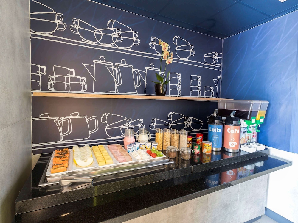 Ibis Budget Blumenau 3/68