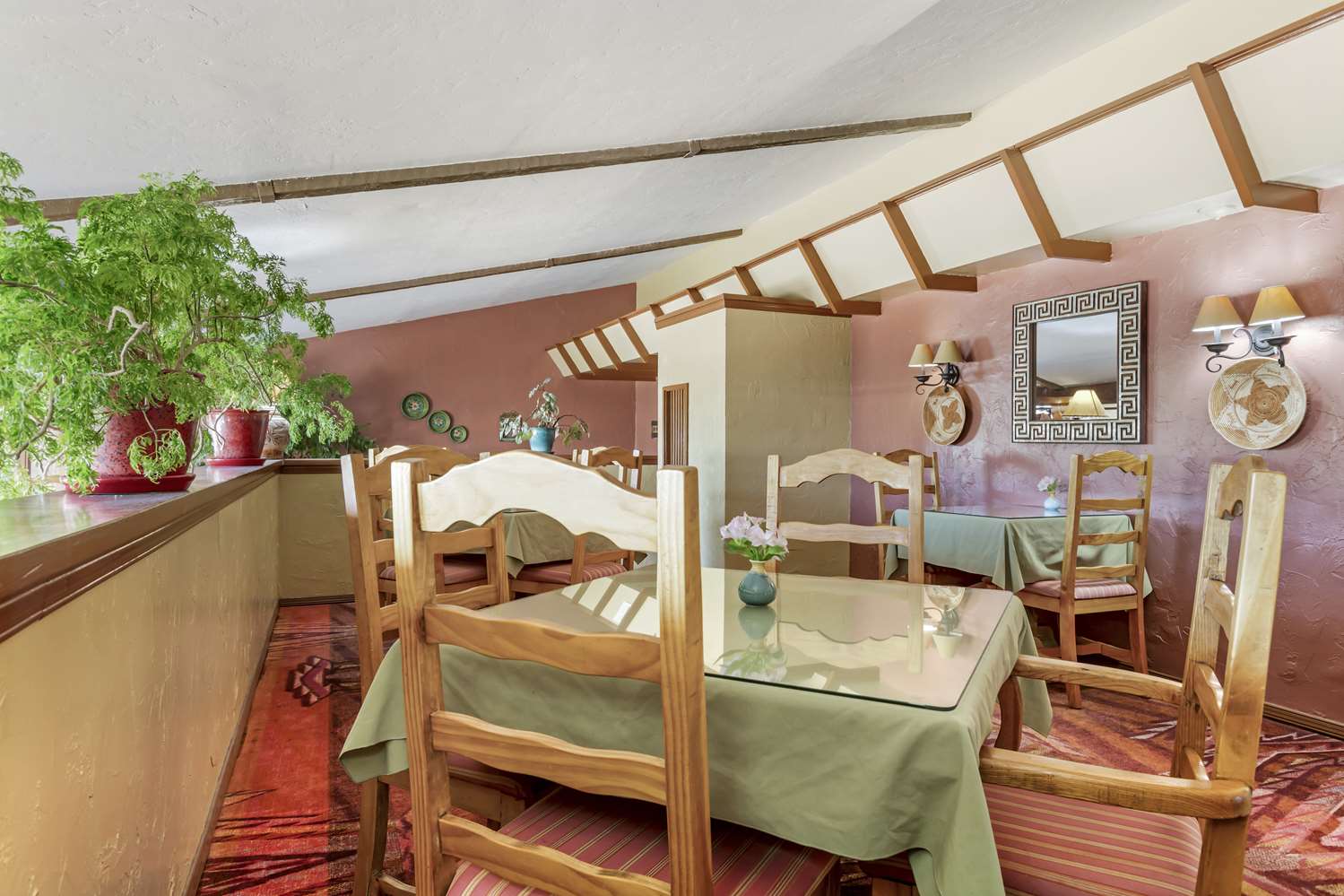 Best Western Mission Inn 4/10