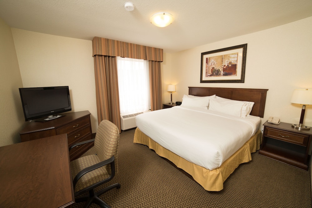 Holiday Inn Express Suites Slave Lake 20/69