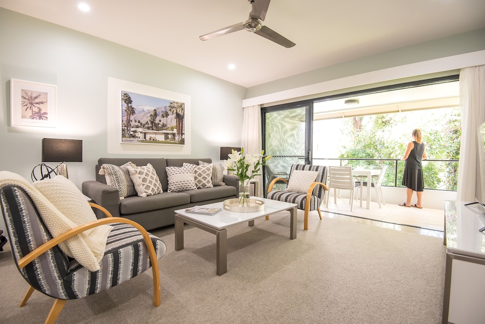 Noosa Springs Golf Resort Spa 40/65