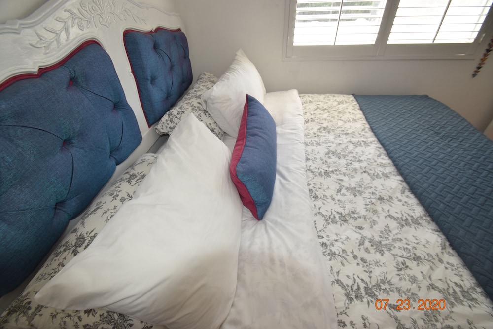 Boutique Hotel 444 27/73