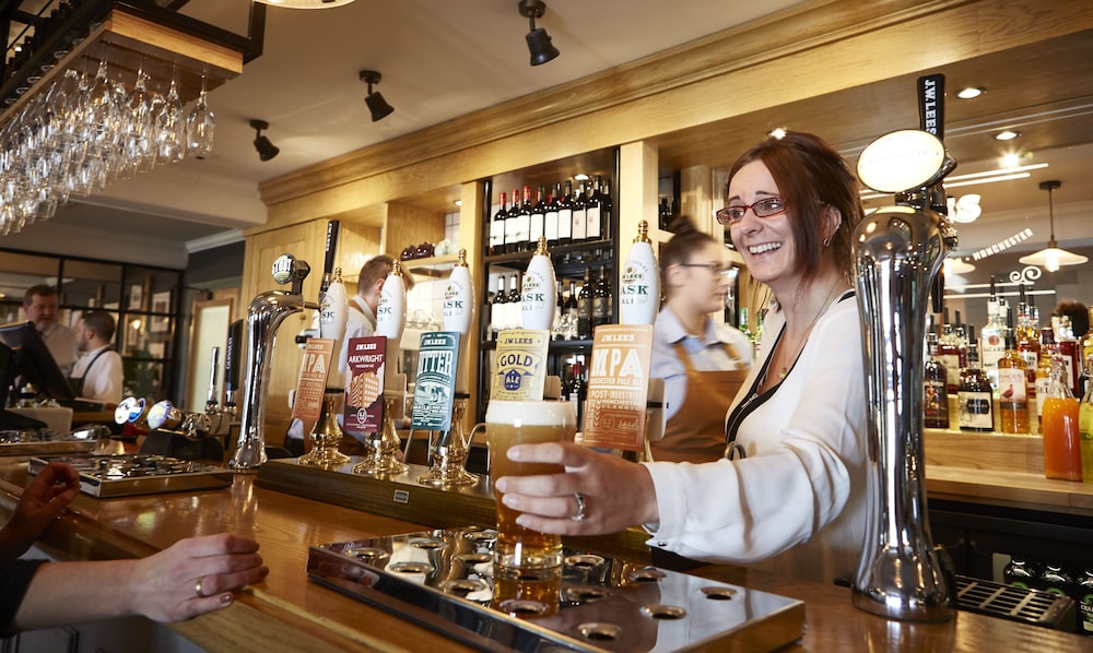 The Bluebird Inn At Samlesbury (ex Premier Inn Blackburn North West) 18/27