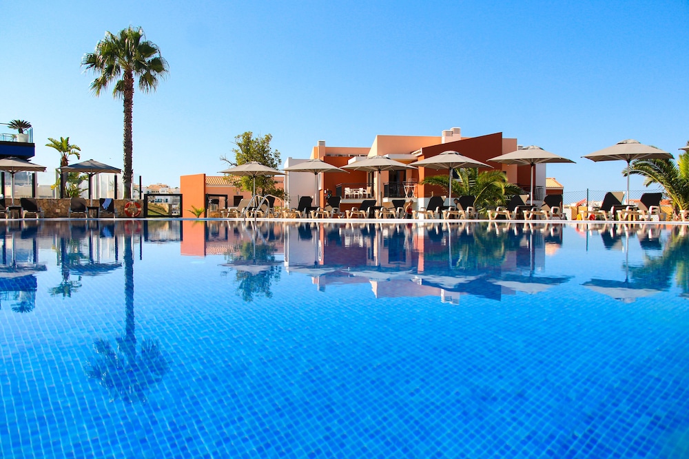Vitors Village in LAGOA