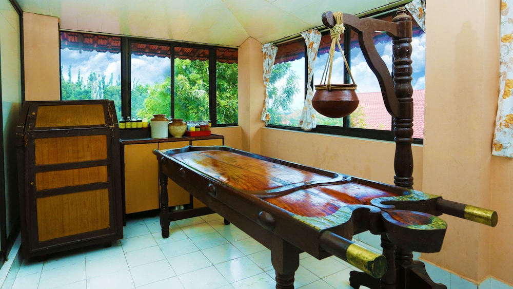 KODAI RESORT HOTEL 4/34