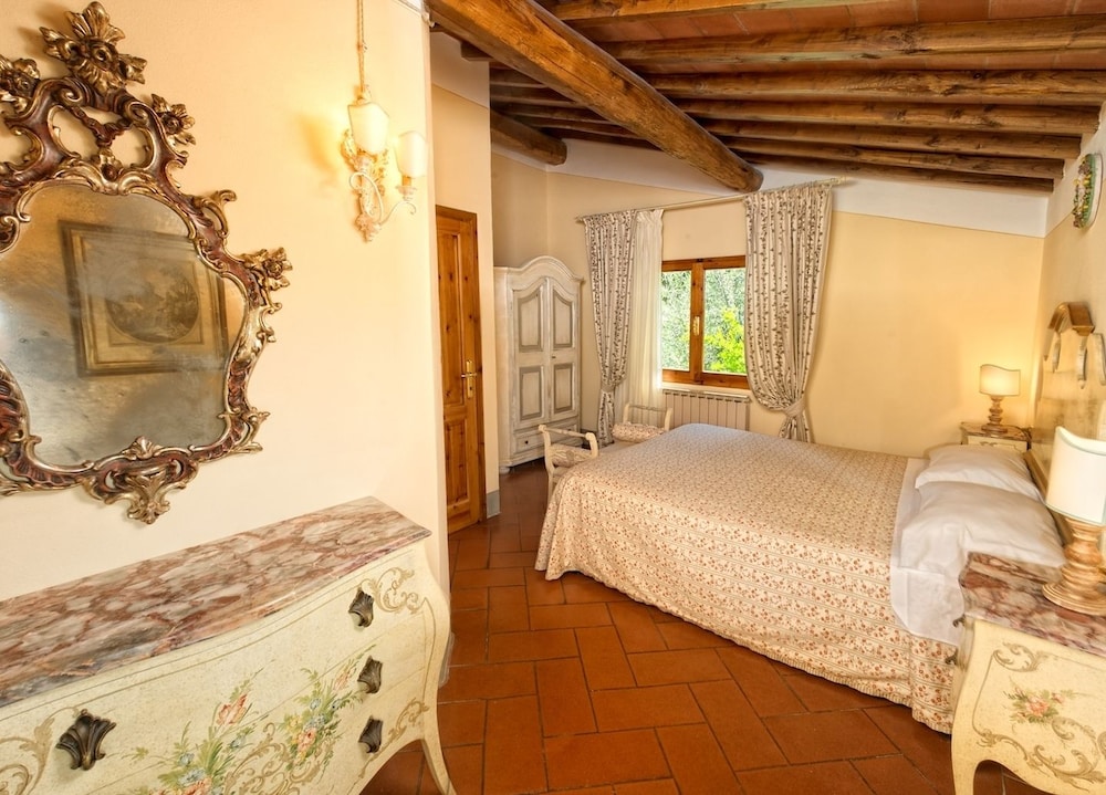 Agriturismo Vecchio Borgo Di Inalbi 50/50