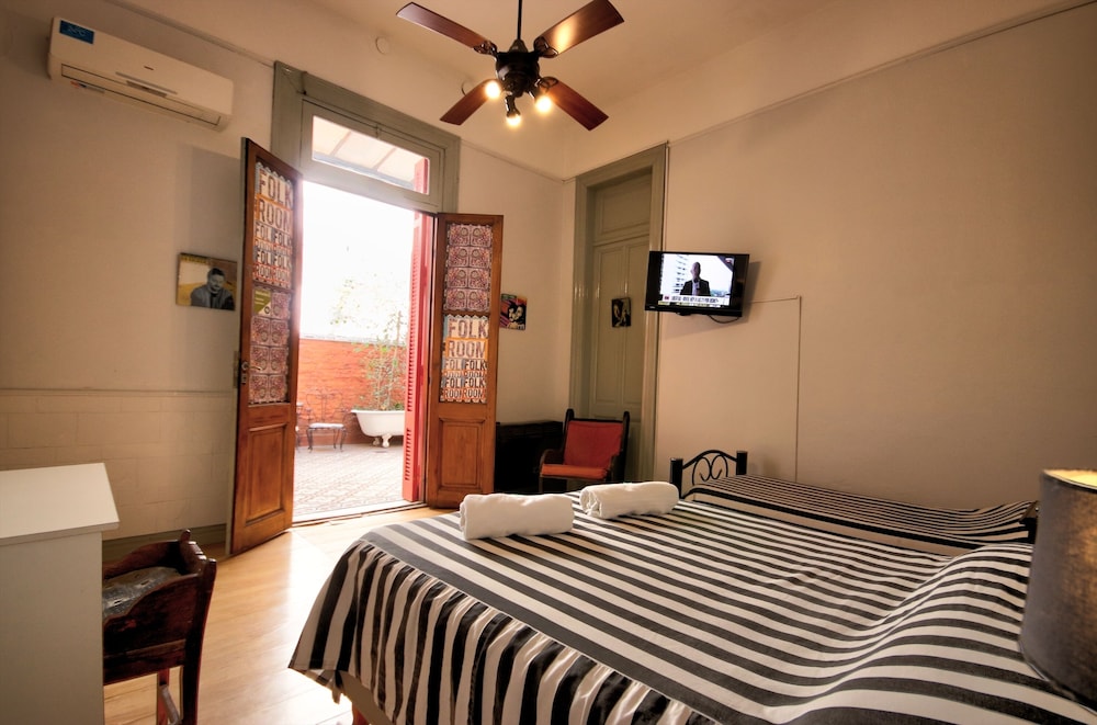 Play Hostel Soho 19/50