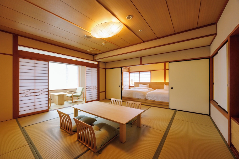 Renovated, Japanese, Garden, Deluxe, 2 Double Beds, 2 Futon Beds