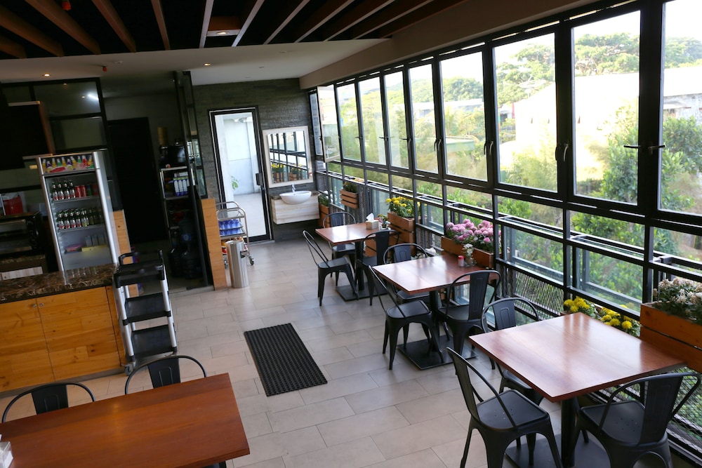 Grand Citihub Hotel Kajoetangan 53/61