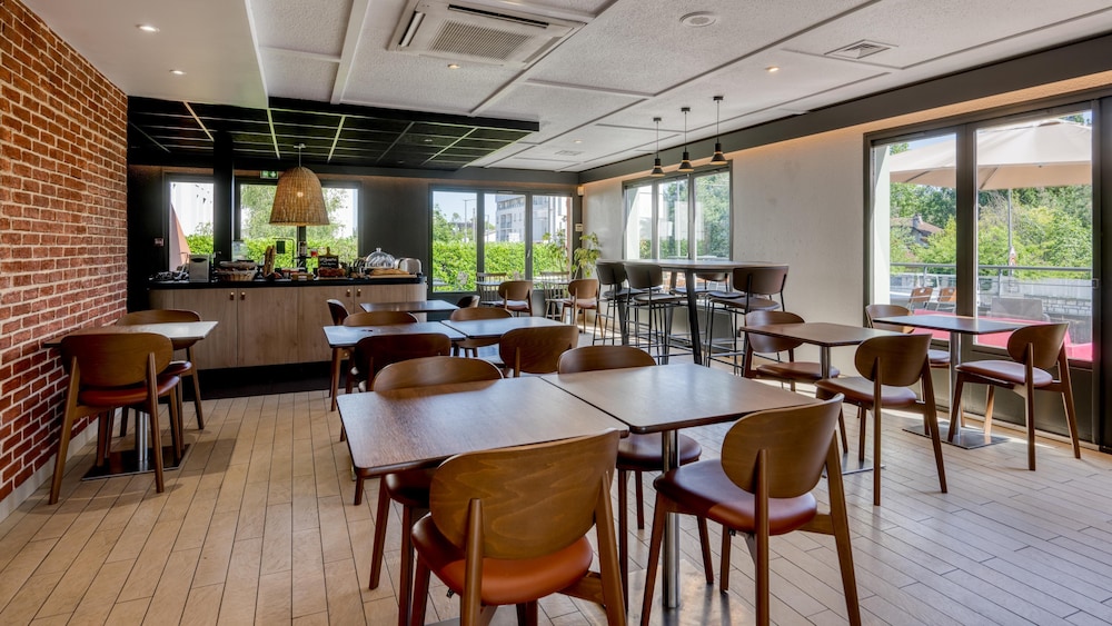 Campanile Bordeaux Ouest Le Bouscat 49/64
