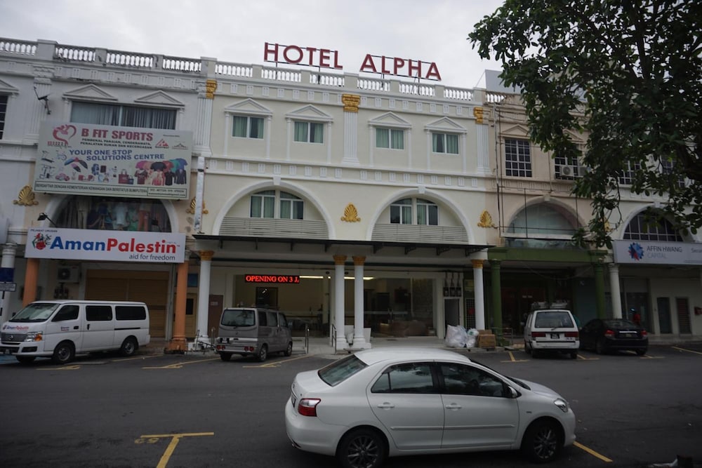 Hotel Alpha 5/58