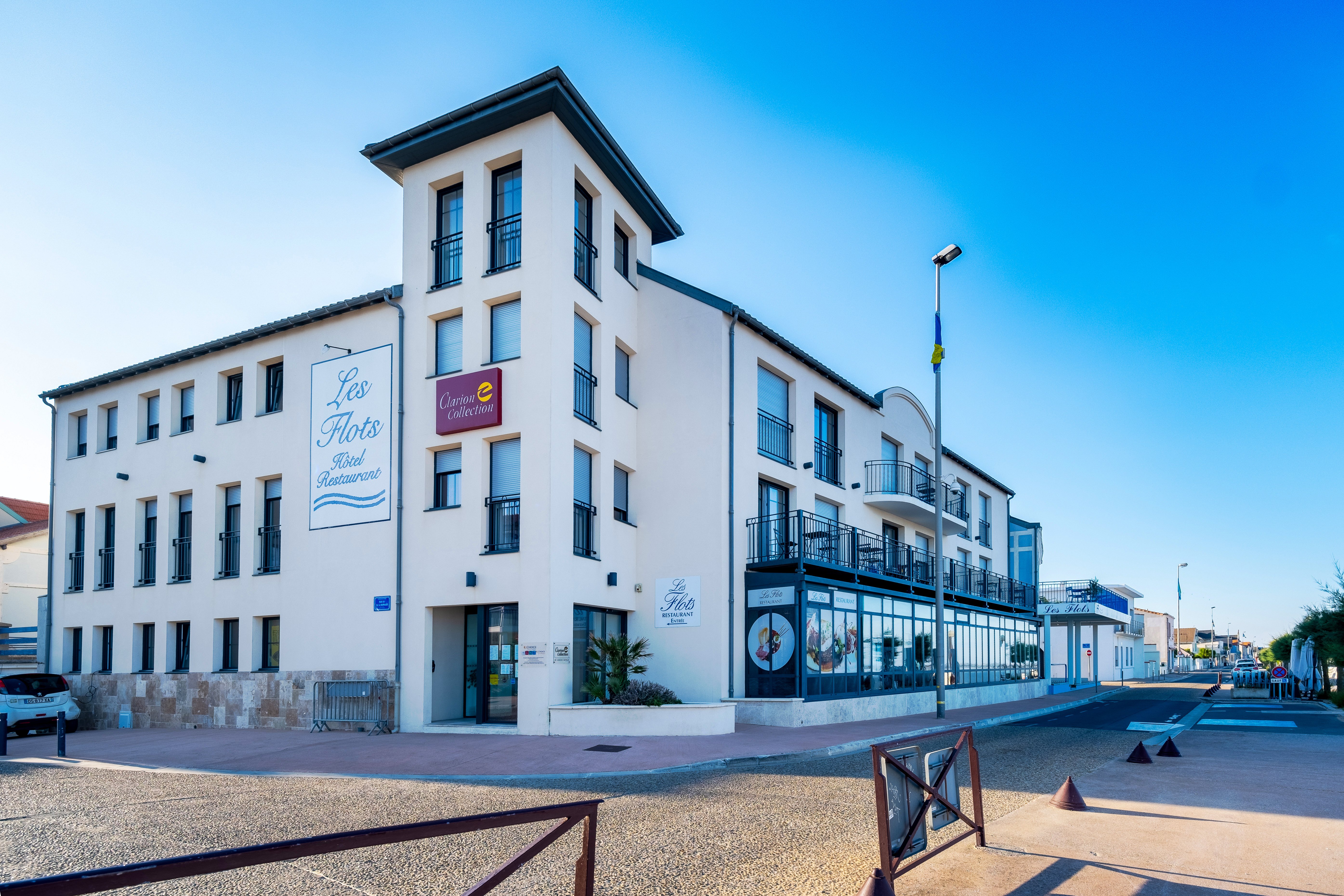 CLARION COLLECTION HOTEL LES FLOTS 18/27