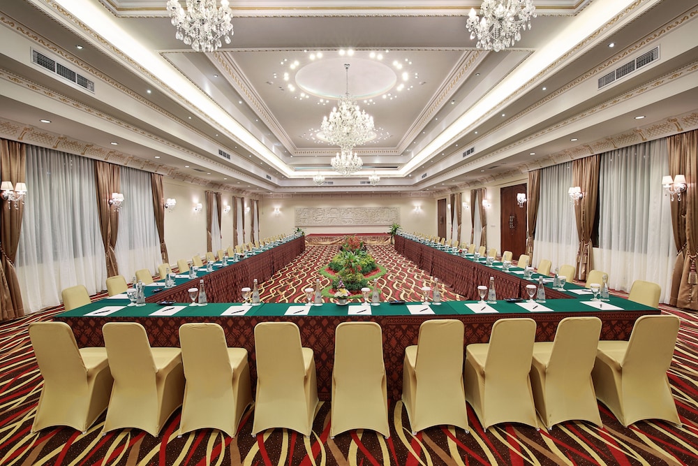 The Grand Bali Nusa Dua 57/70