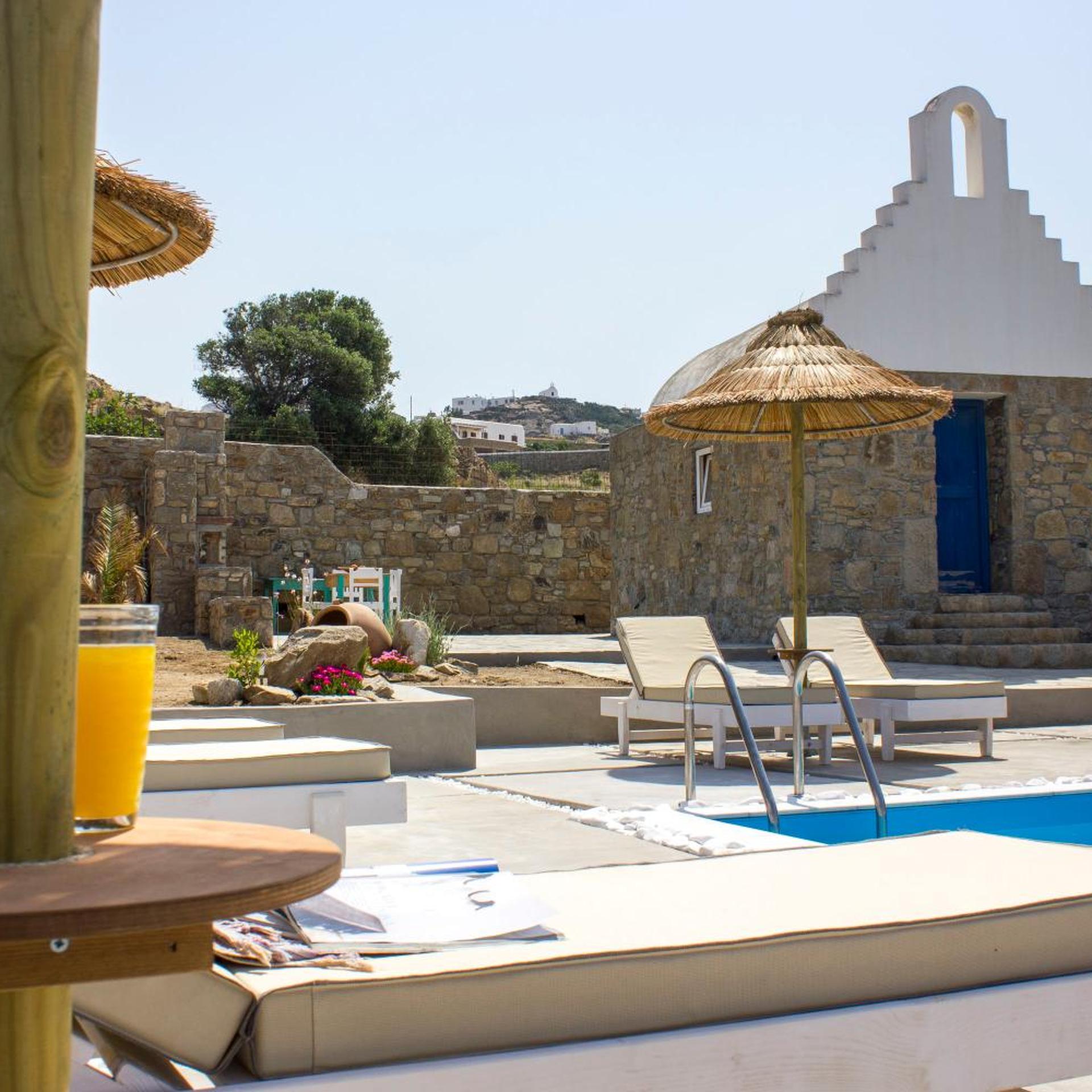 Amperian Mykonos 28/50