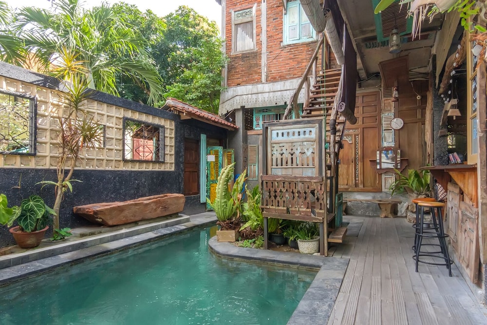 Twospaces Living At Bunga Desa 43/50