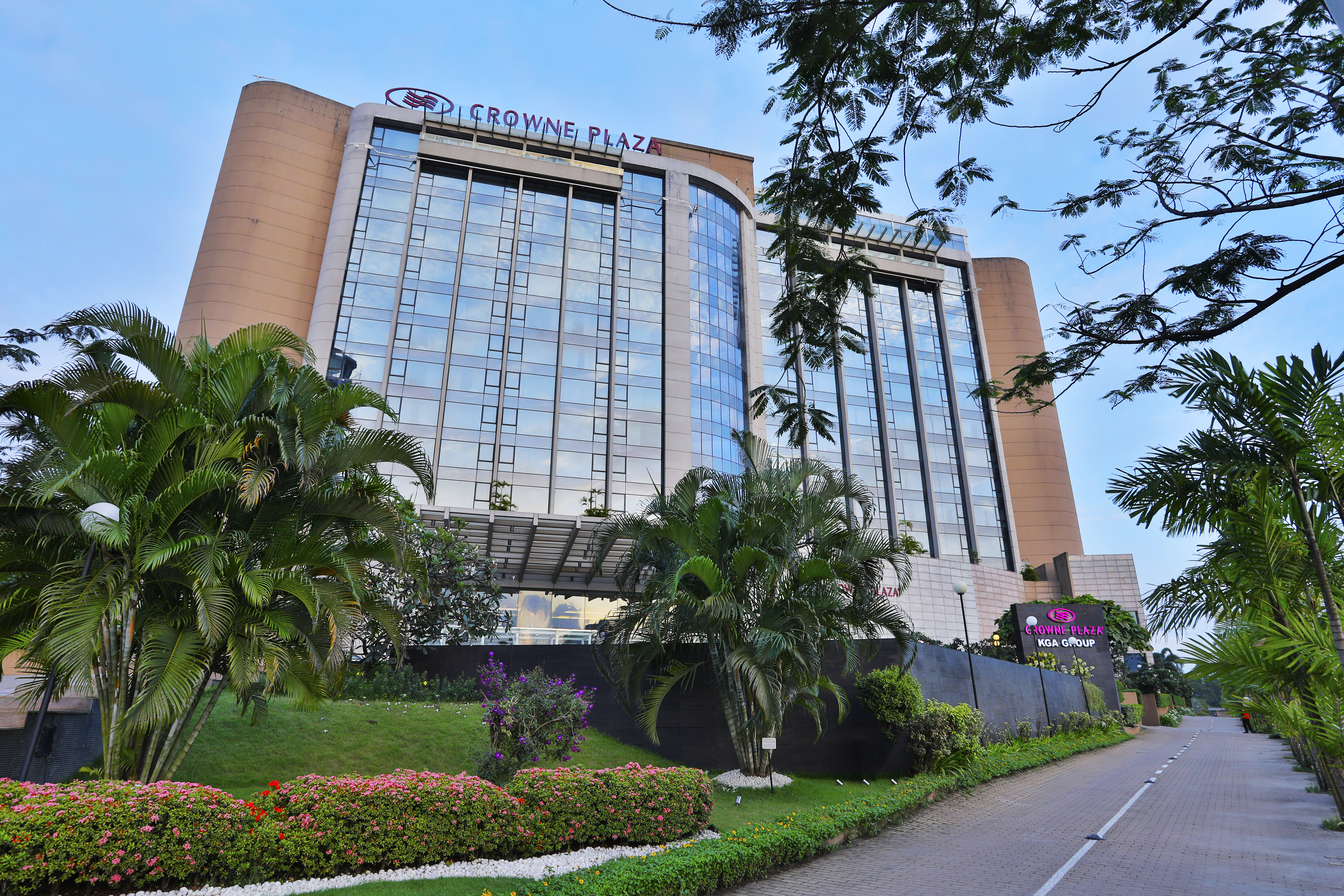 CROWNE PLAZA KOCHI 7/77