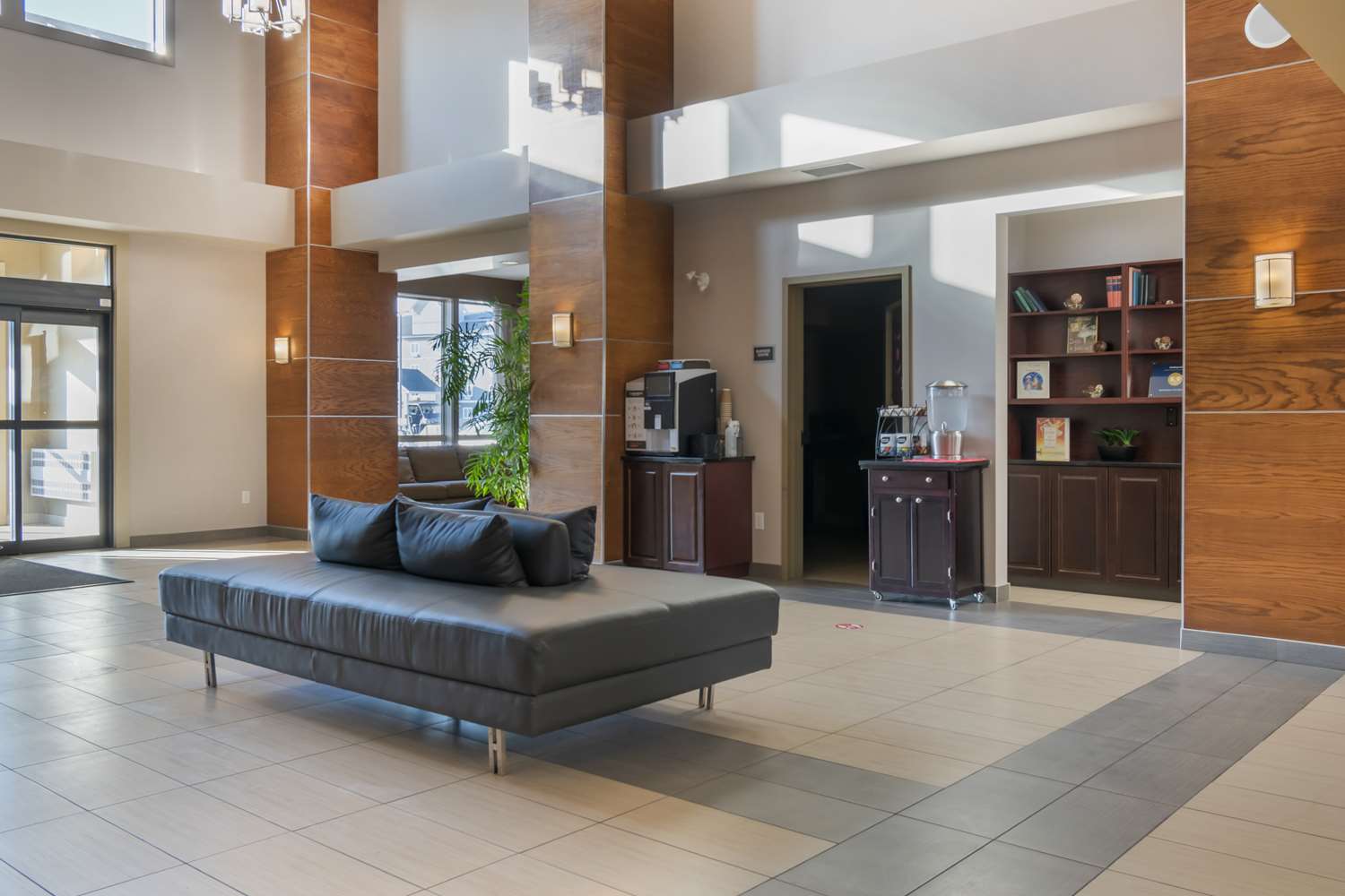 Best Western Plus Moose Jaw 9/25