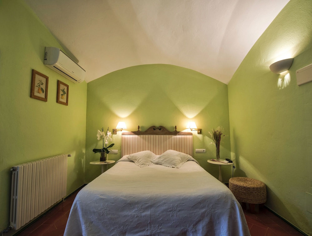 Hotel Restaurant Spa Mas Ses Vinyes 8/50