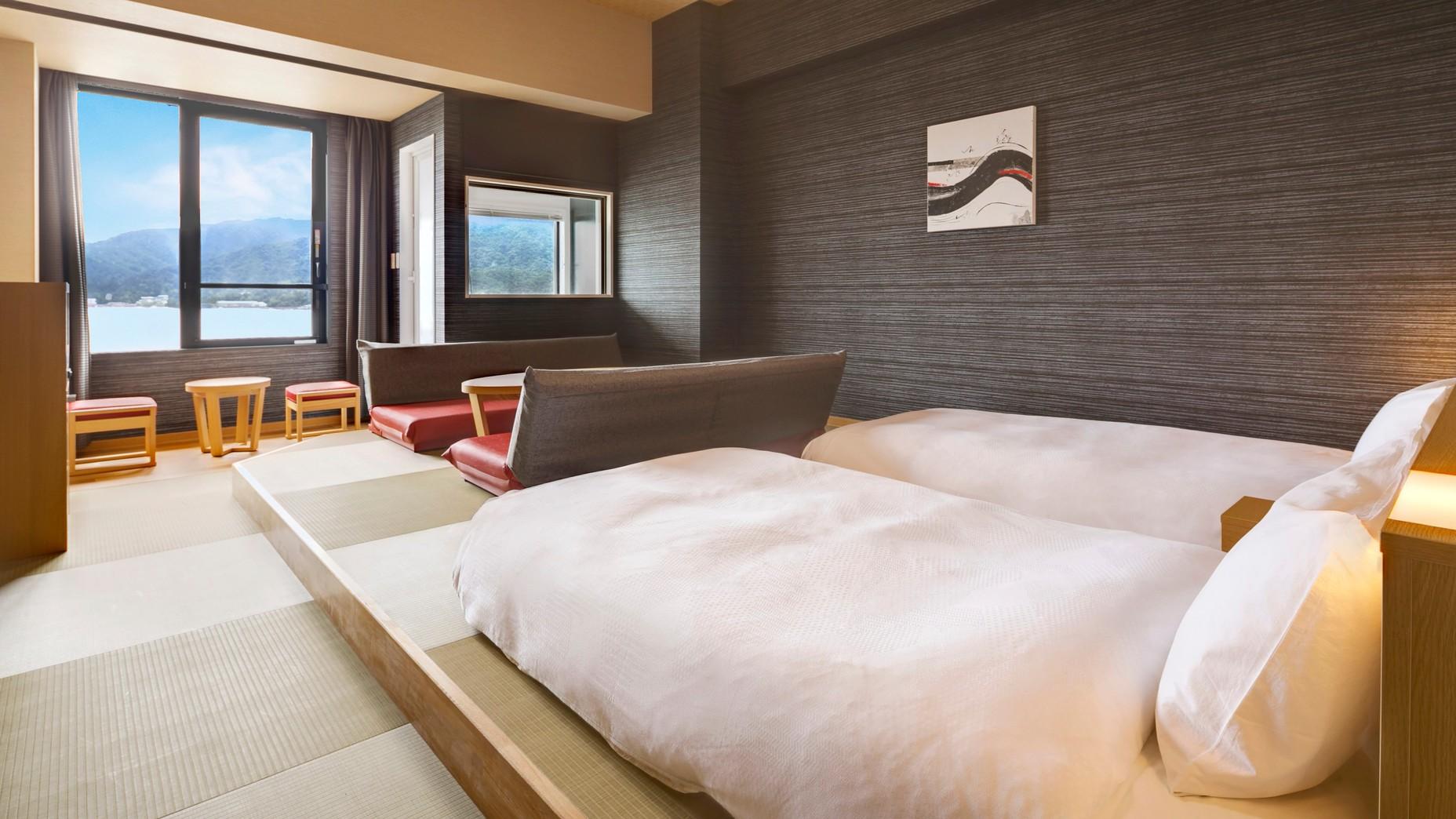 Executive, Twin Beds, Side Ocean View