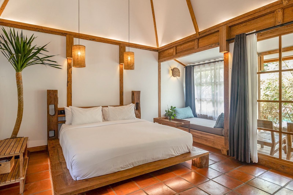 Kuno Villas 18/50