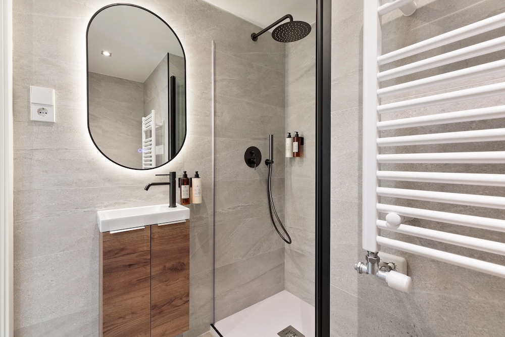 Sitges Group Bonaire 47/50