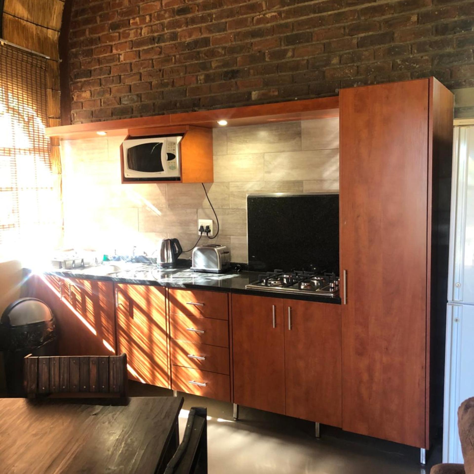 Jock of the Bushveld Chalets 6/50