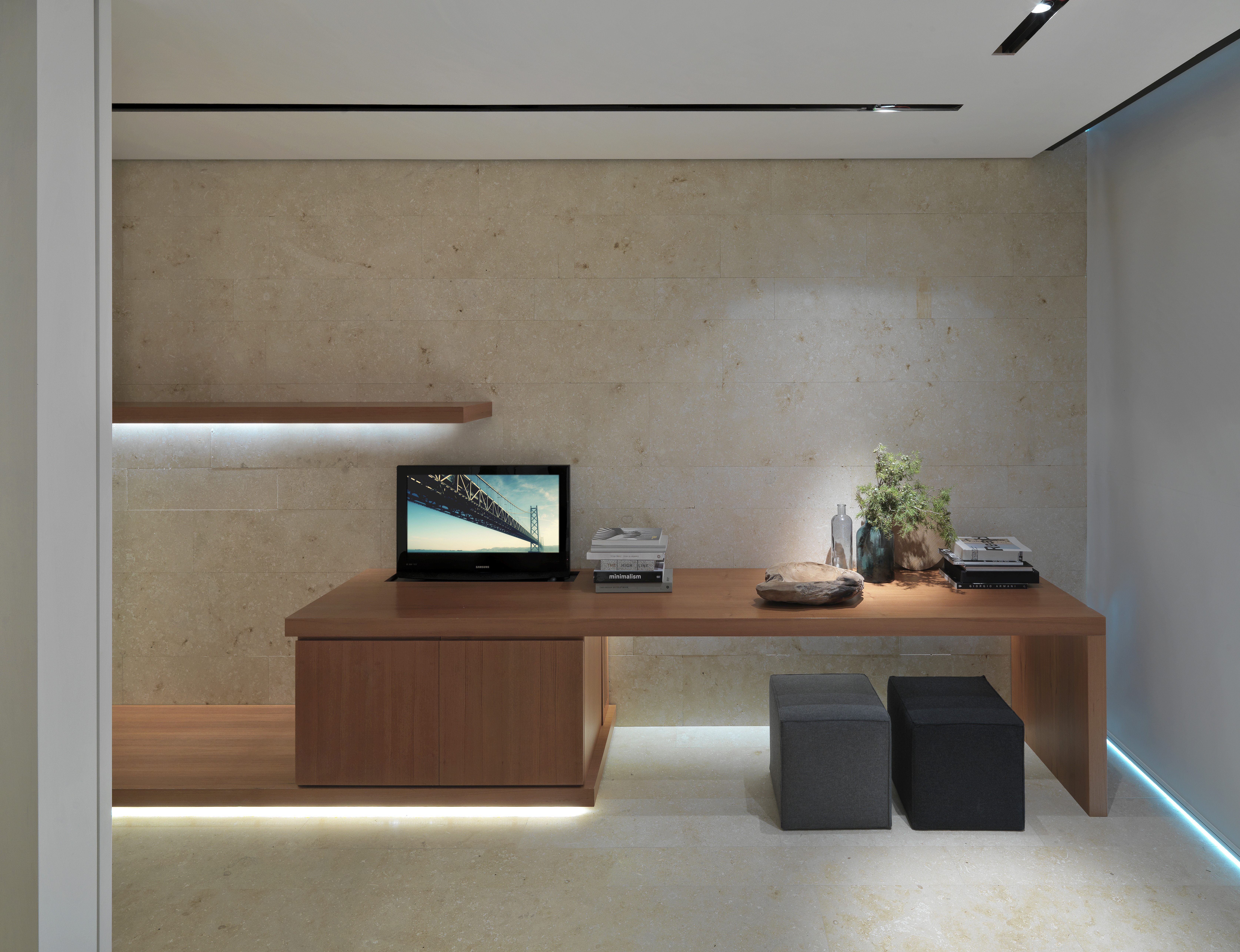 C-HOTEL AND SPA 2/25
