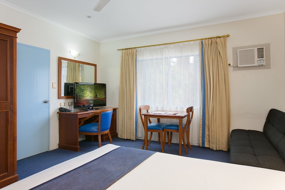 Cairns Southside International 18/32