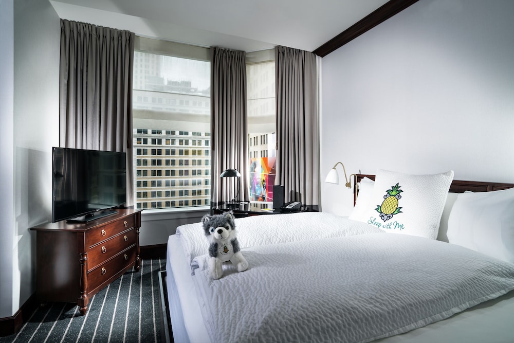 Staypineapple An Iconic Hotel The Loop Chicago 13/50