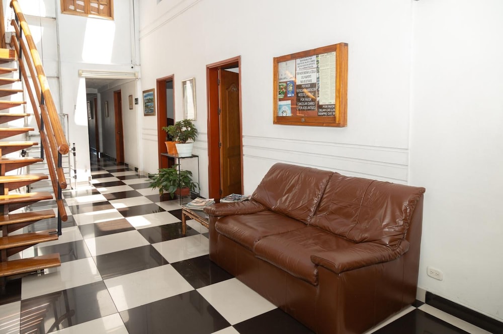 Ayenda 1131 Casa Valencia 33/39