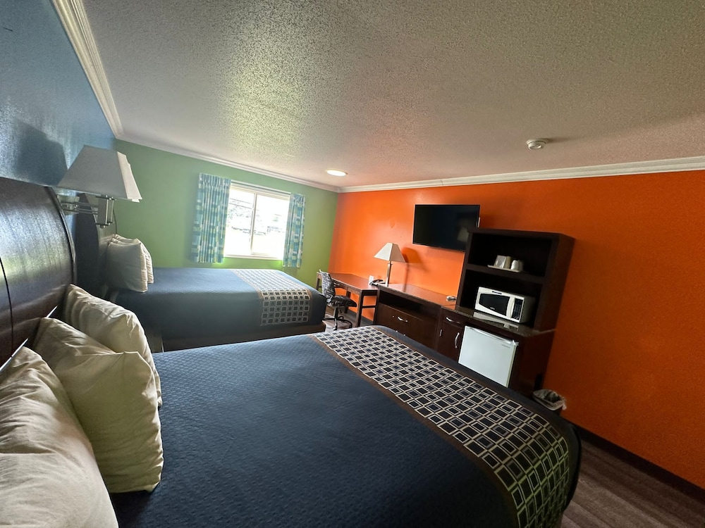 Amber Inn Motel Le Mars 15/49