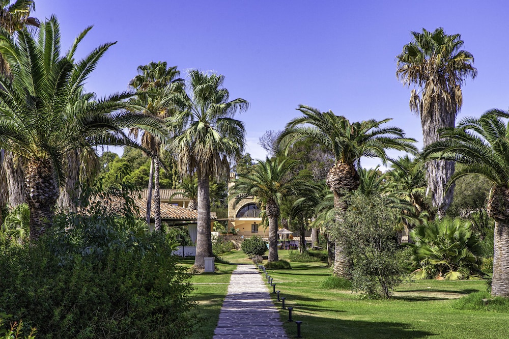 Costa Dei Fiori 43/47
