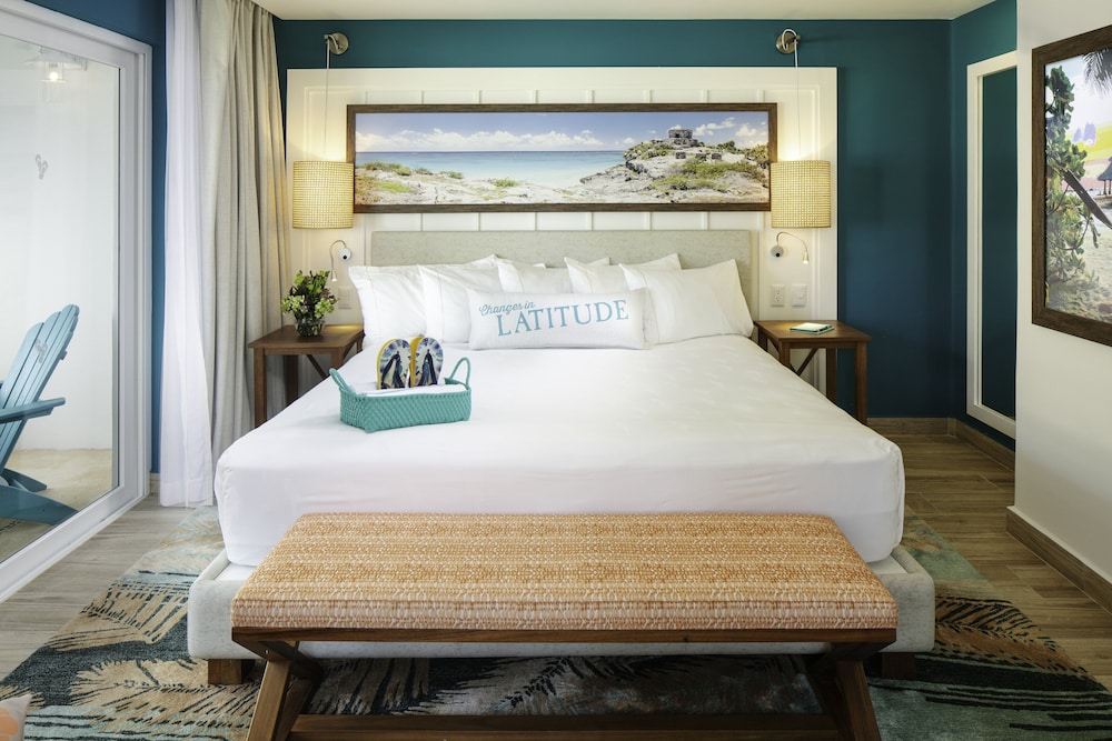Paradise, King Bed, Ocean View