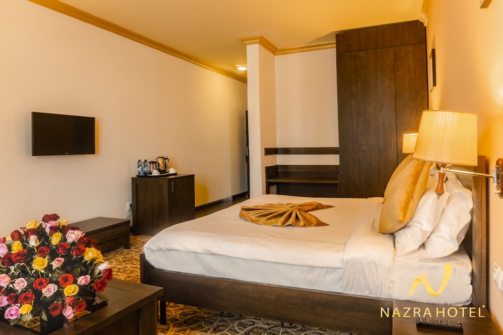 Nazra Hotel 6/12