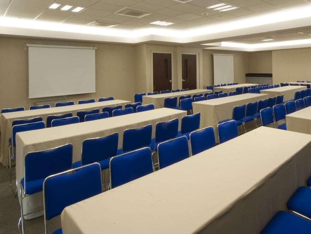 City Express by Marriott Puebla Angelopolis 47/60