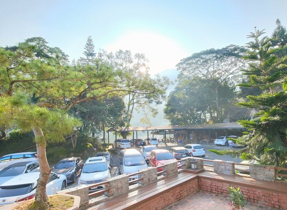 Ting Tau Garden Resort 37/50