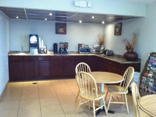 Express Inn West Memphis 11/14