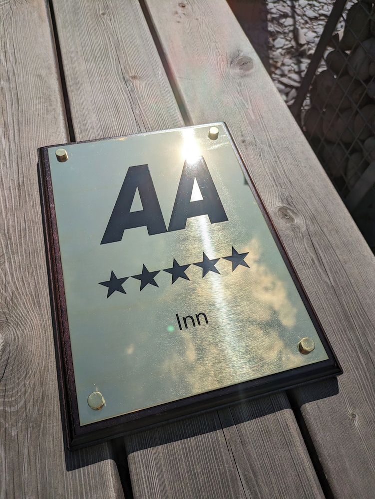 The Angel Inn Hotel 28/58