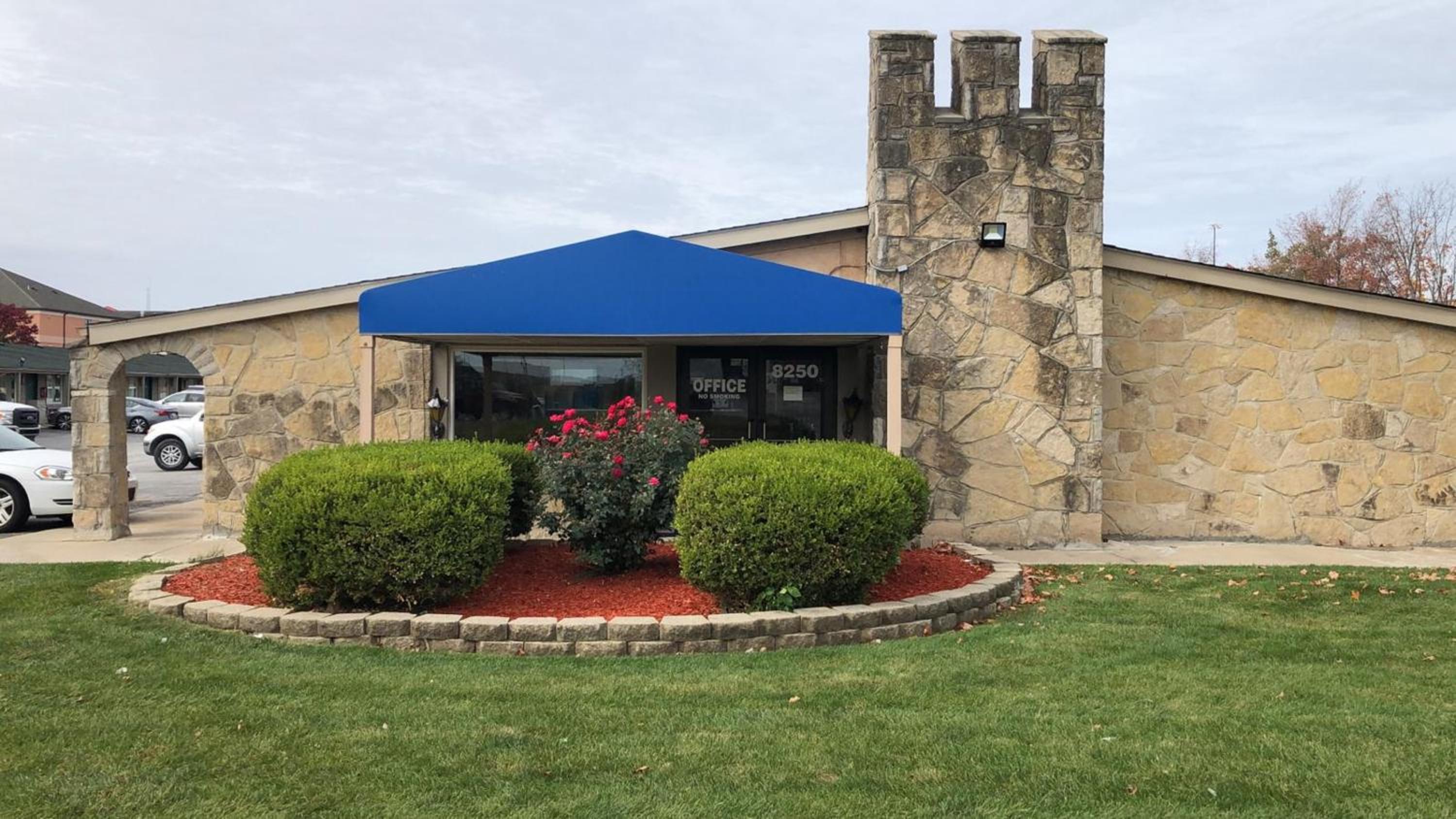 Americas Best Value Inn Merrillville 19/22