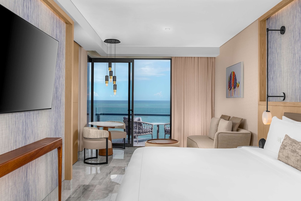 2 Bedrooms, Connecting, Suite, King Bed, Ocean Front