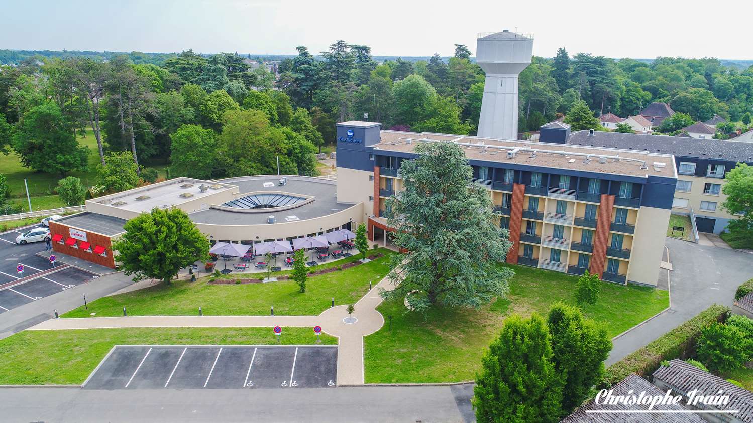 Best Western La Porte Des Chateaux 4/67