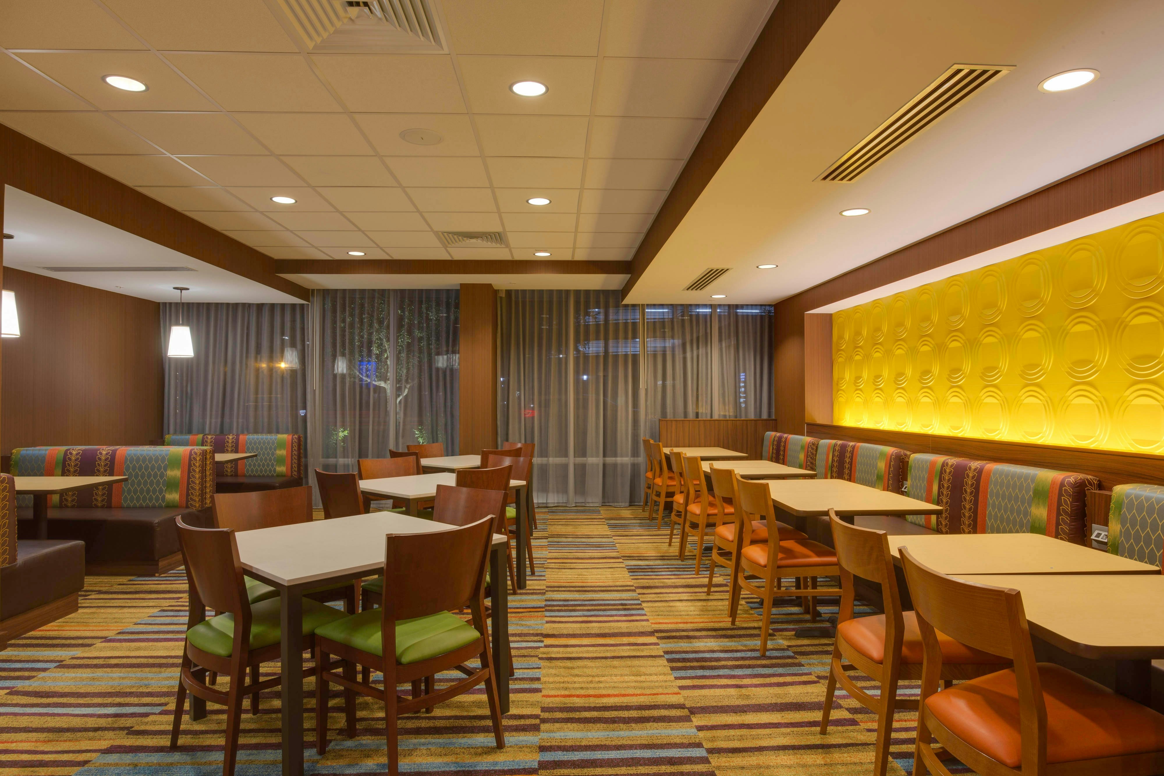 Fairfield Inn and Suites Fort Lauderdale Downtown/Las Olas 8/12