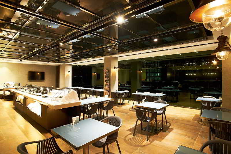 Royal Group Hotel Bo Ai Branch 22/28
