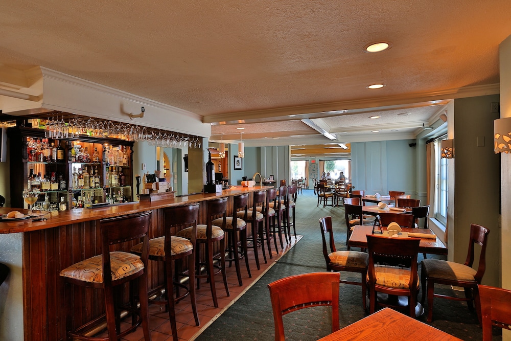 The Kennebunk Inn 36/50