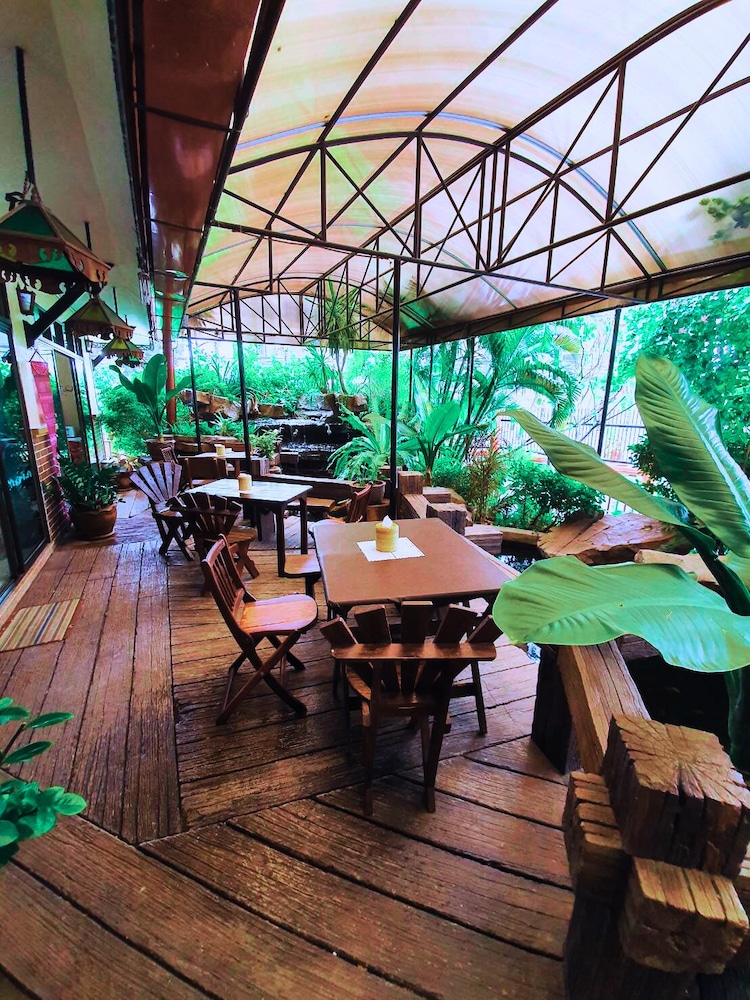 Rayong Lanna Hotel 46/56