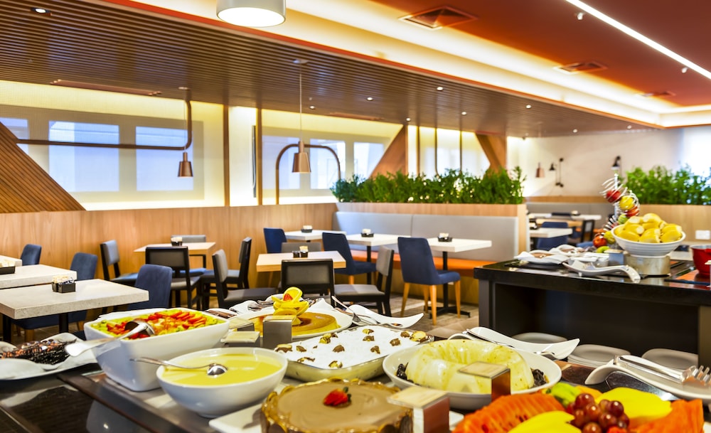 Hampton by Hilton Guarulhos Airport 41/44