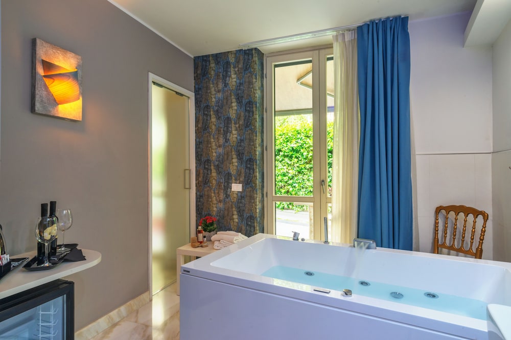 Etruria Relais and Wine 45/47